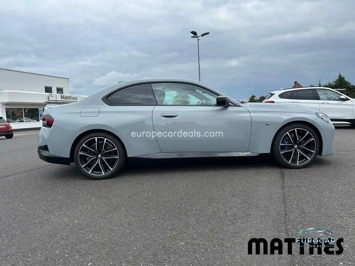 BMW M240i