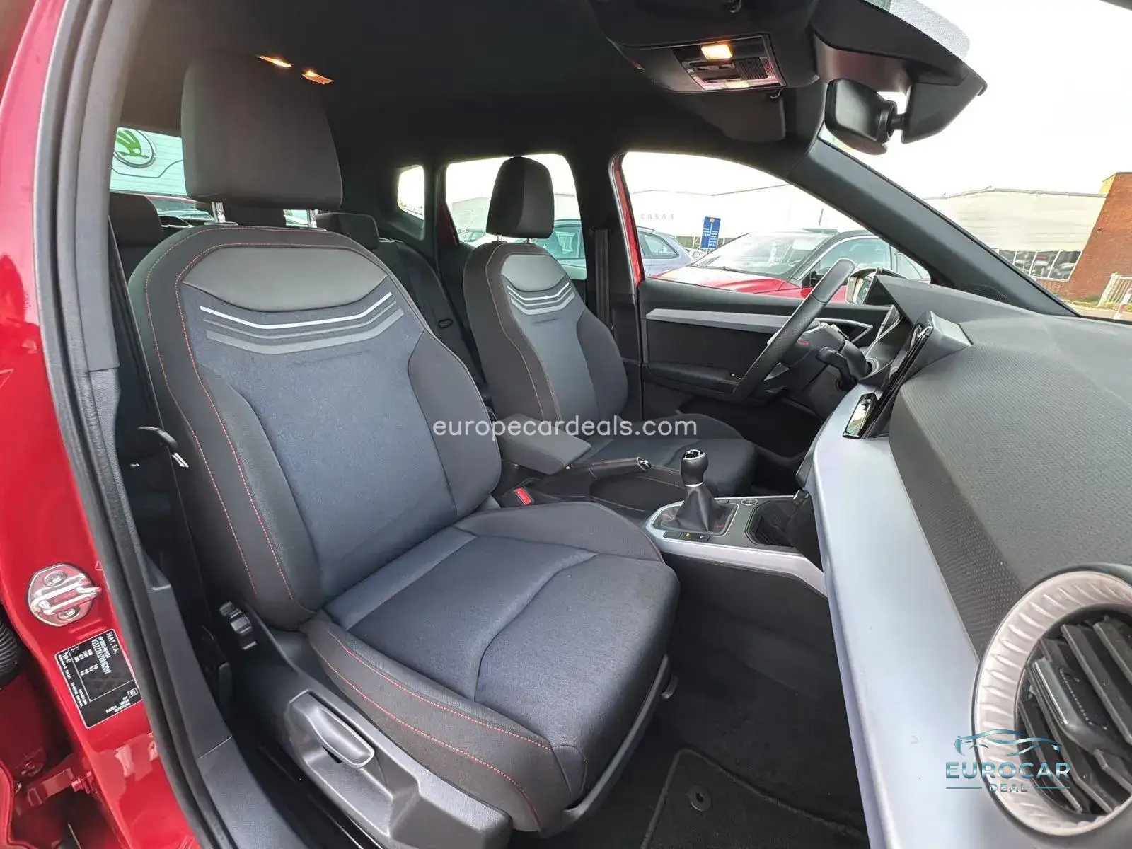 Seat Arona