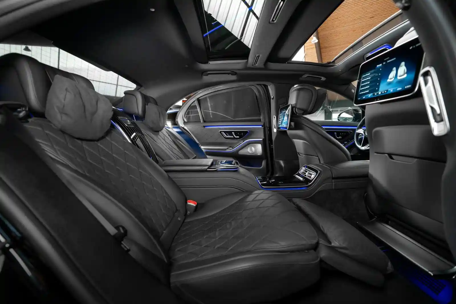 Mercedes-Benz S 400