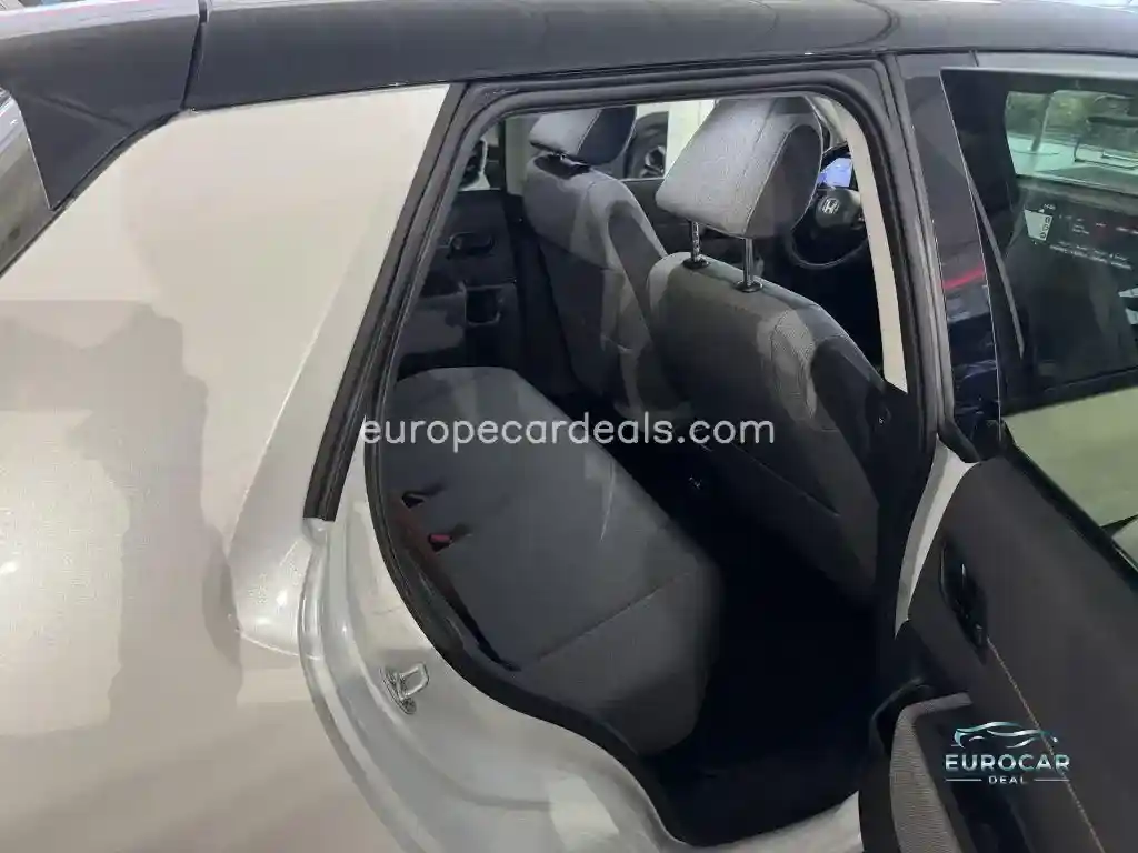 Honda e