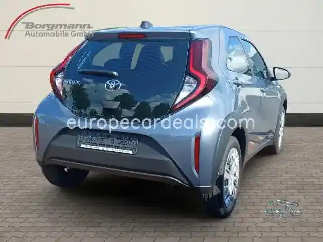 Toyota Aygo (X)