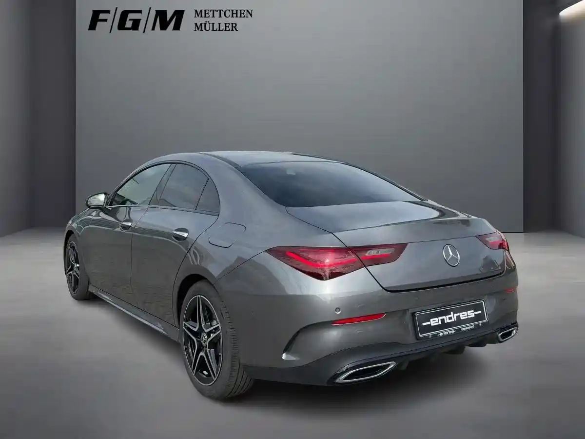 Mercedes-Benz CLA 220