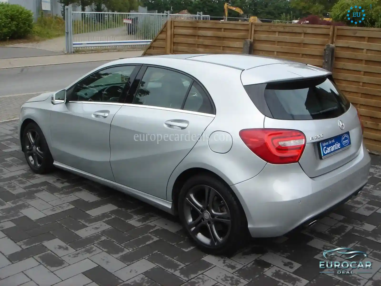 Mercedes-Benz A 200