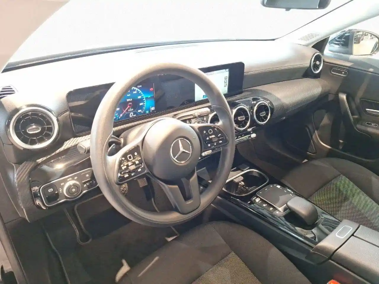 Mercedes-Benz CLA 180 Shooting Brake