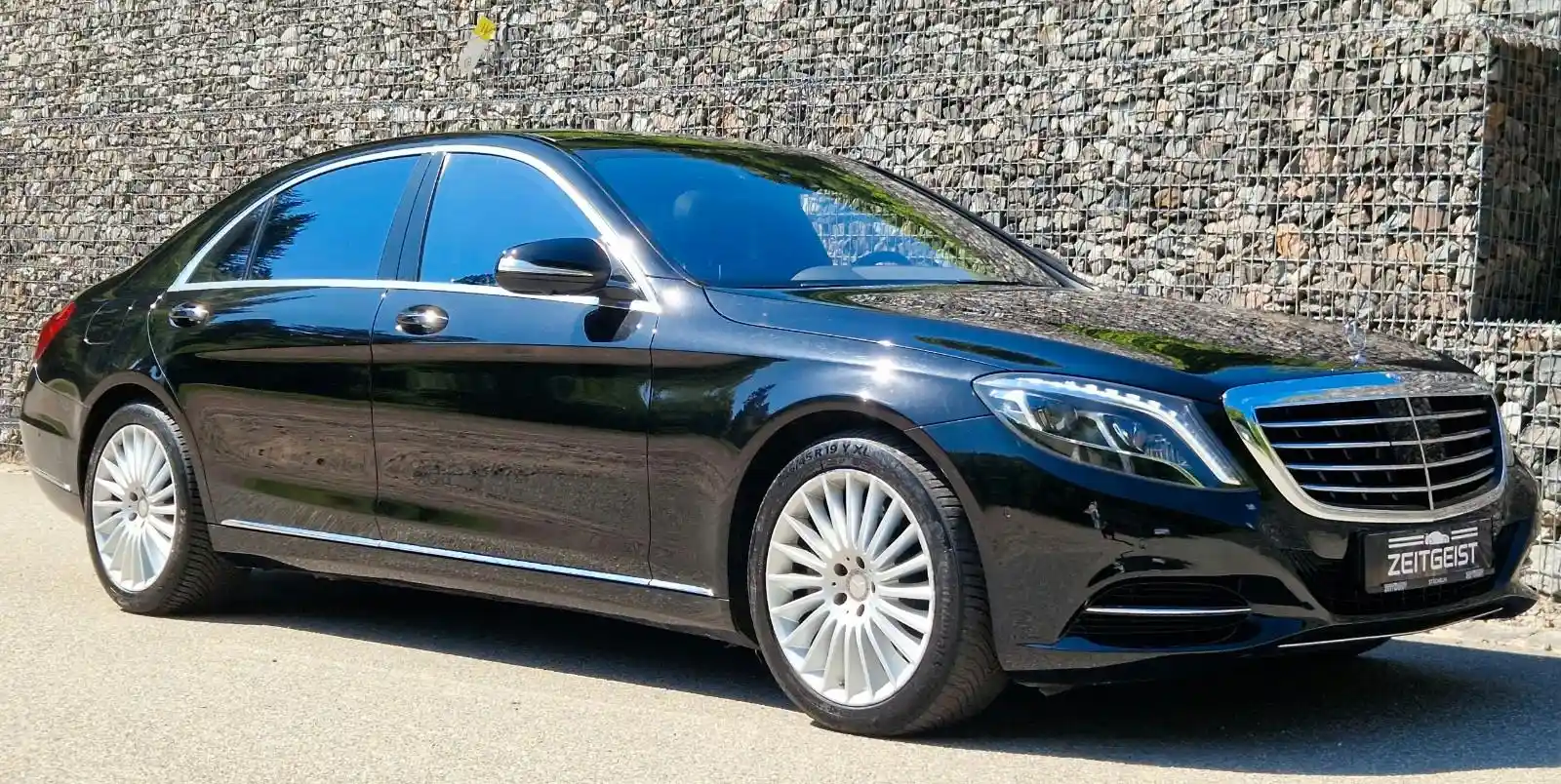Mercedes-Benz S 500