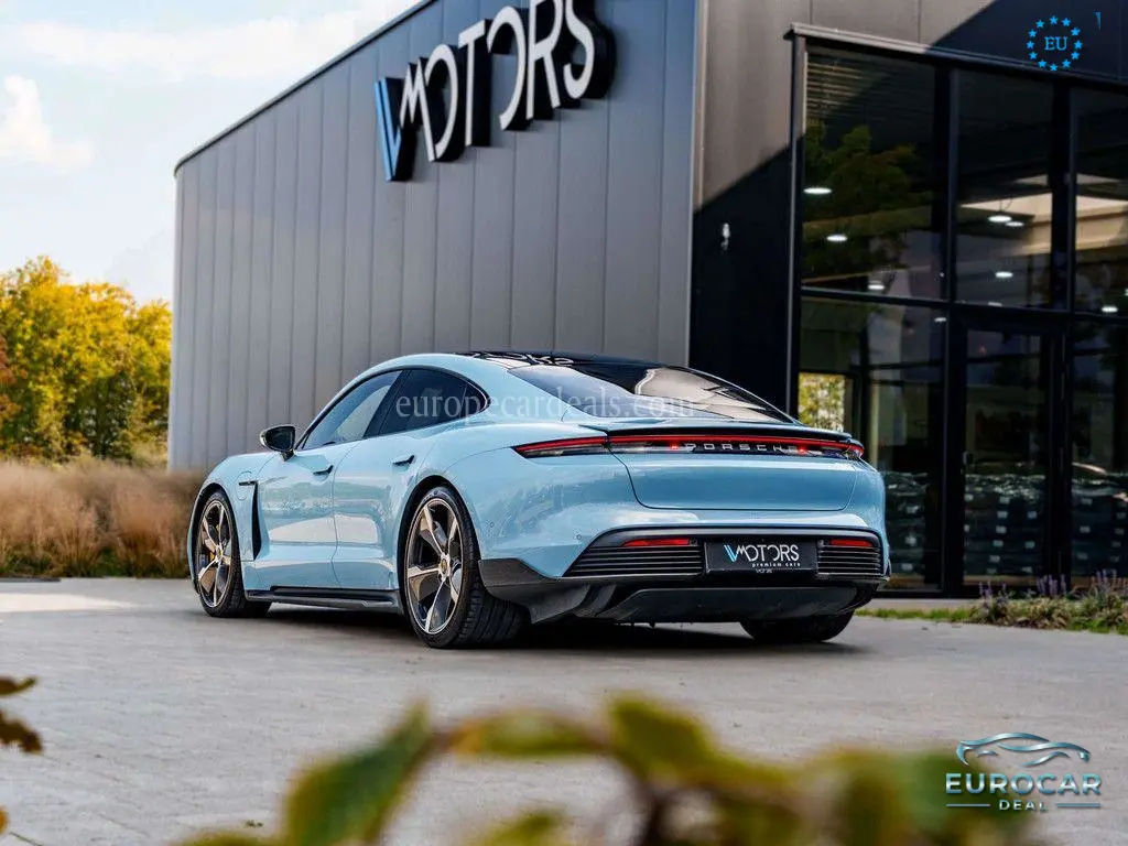 Porsche Taycan