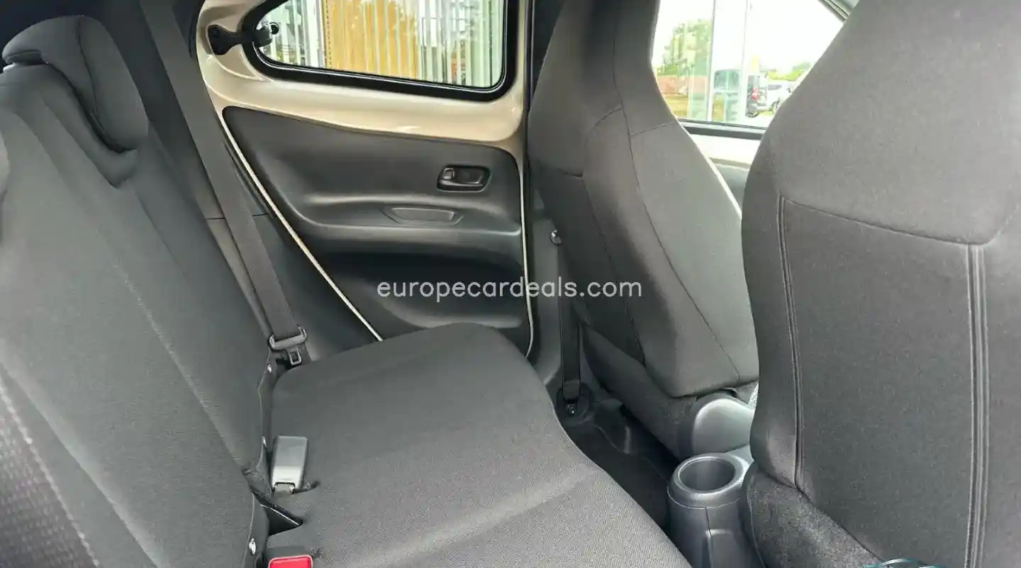 Toyota Aygo (X)