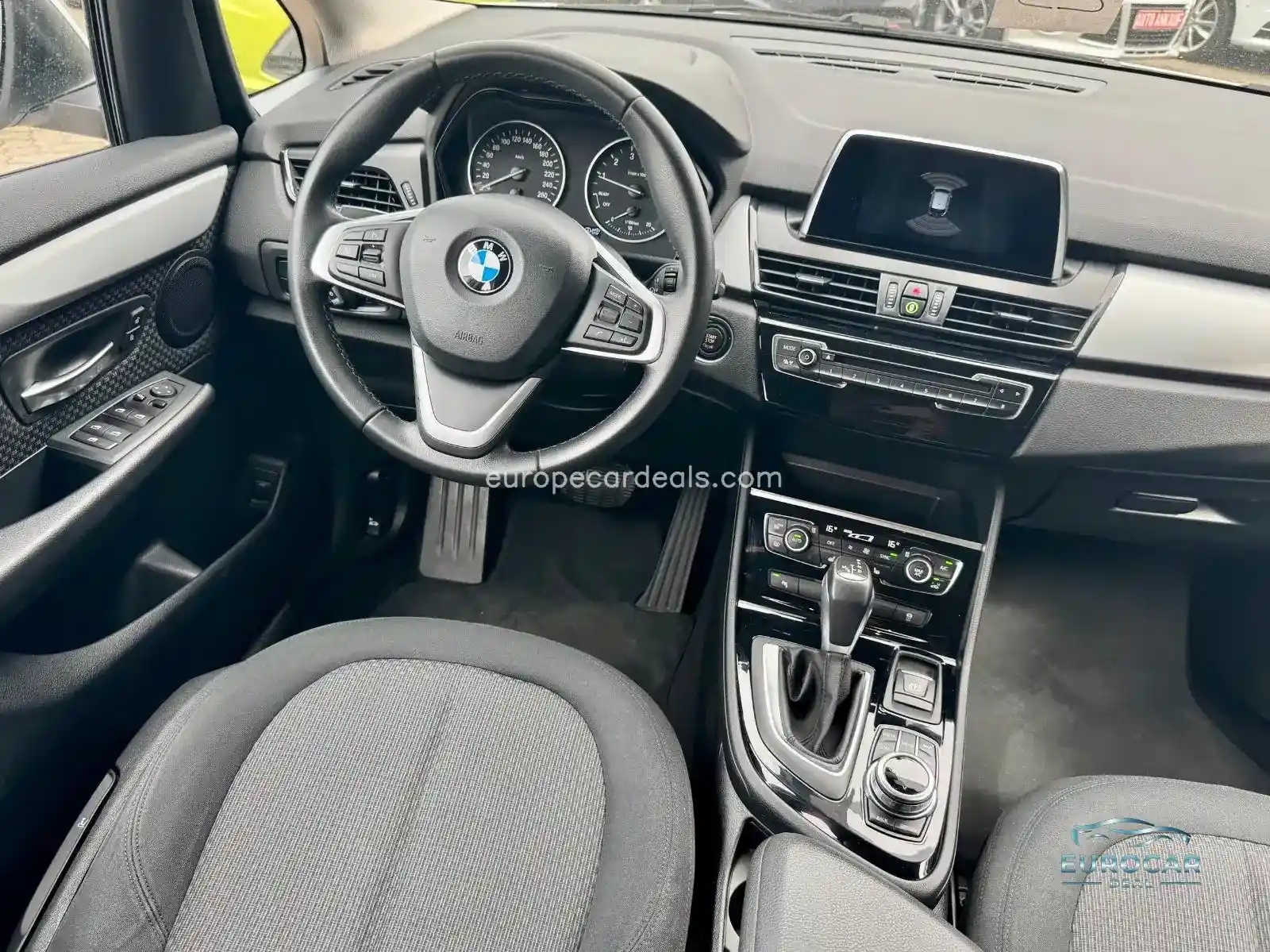 BMW 220