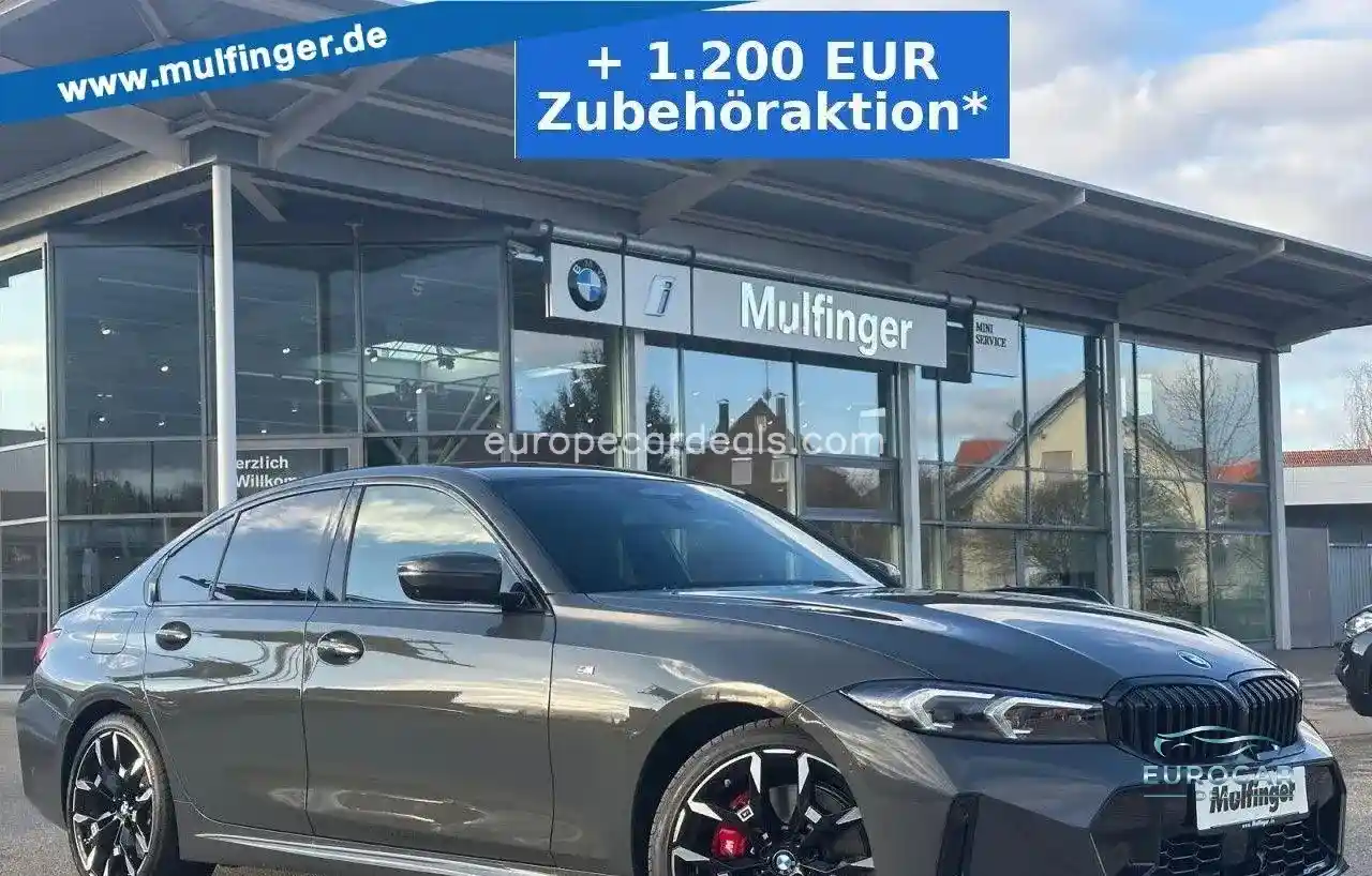 BMW 330