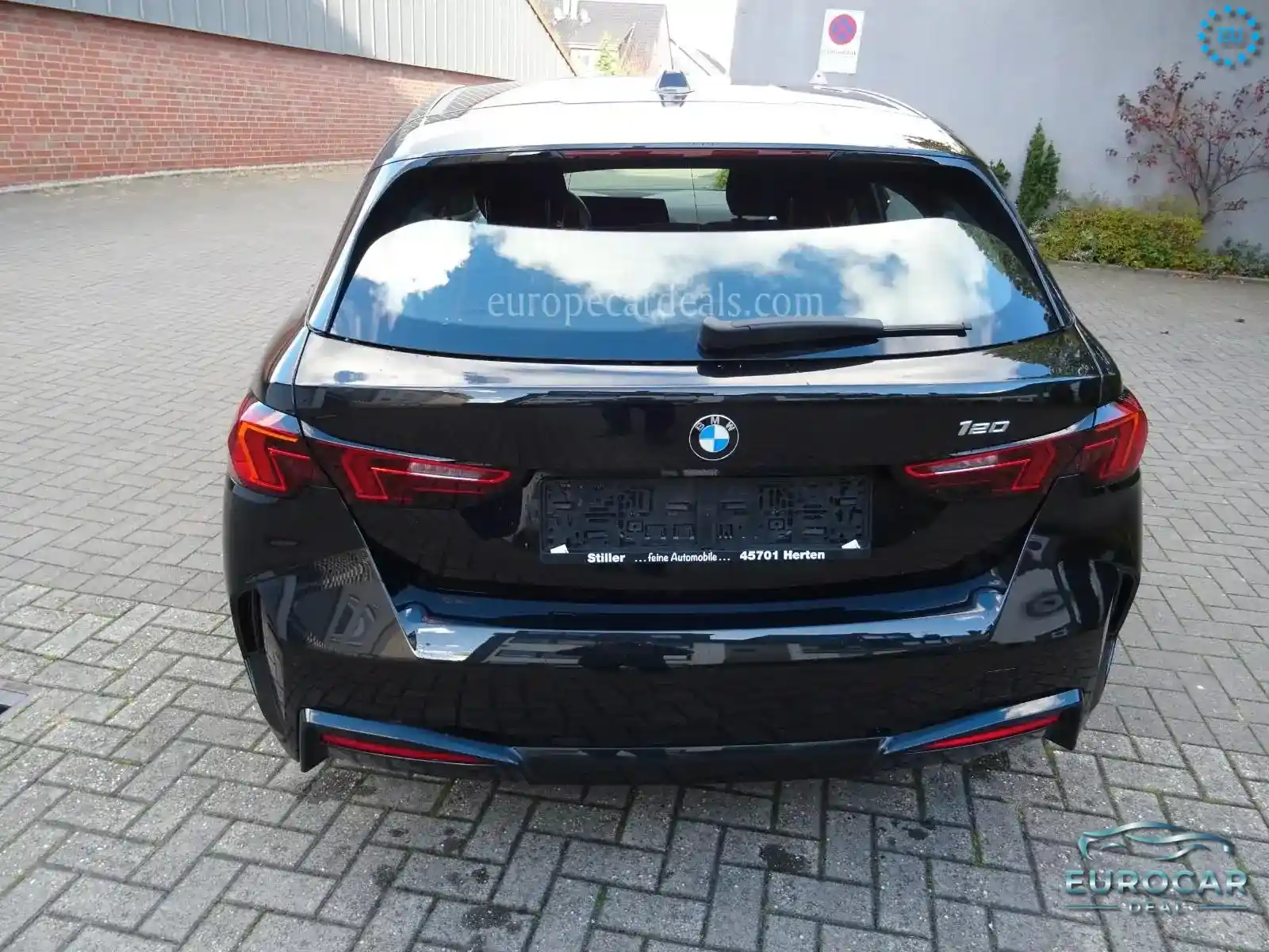 BMW 120