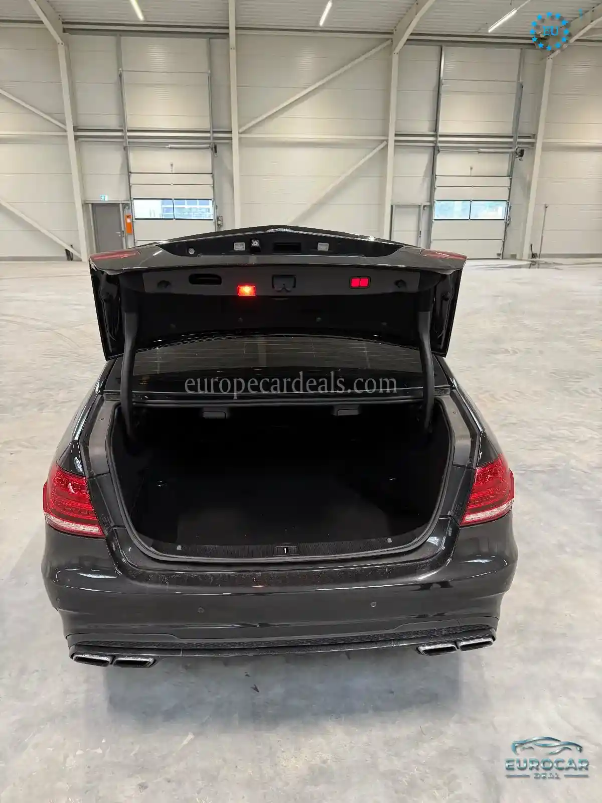 Mercedes-Benz E 63 AMG