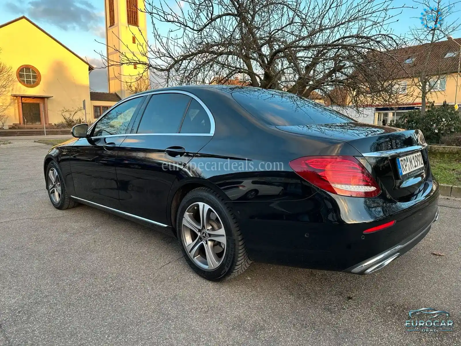 Mercedes-Benz E 220