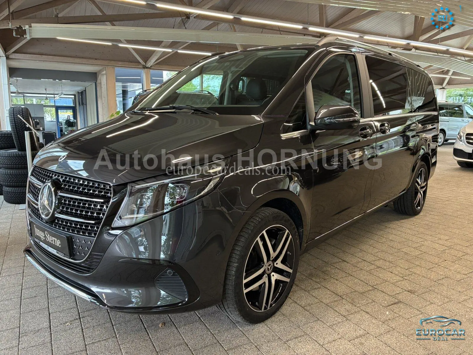 Mercedes-Benz V 220
