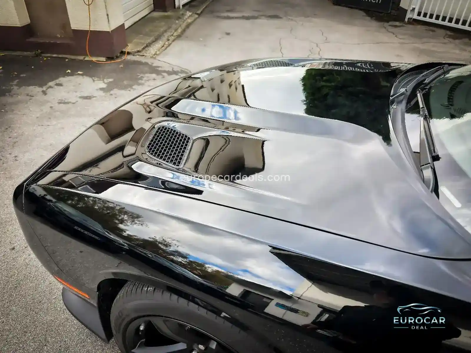 Dodge Challenger