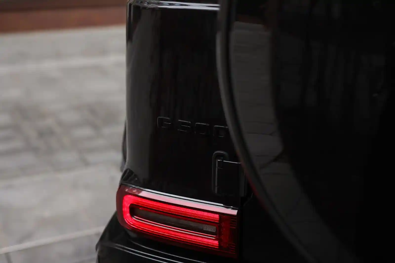 Mercedes-Benz G 500