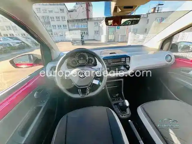 Volkswagen up!
