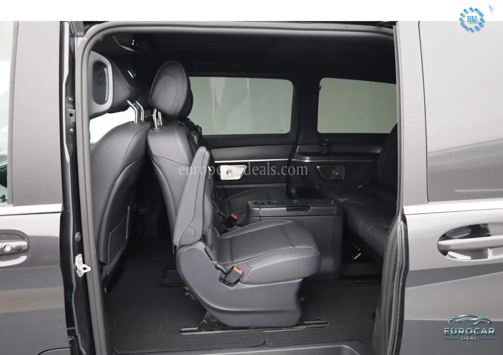 Mercedes-Benz V 220