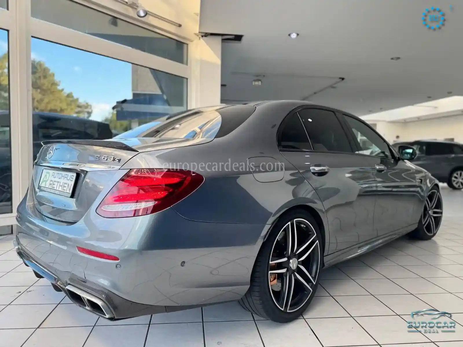 Mercedes-Benz E 63 AMG