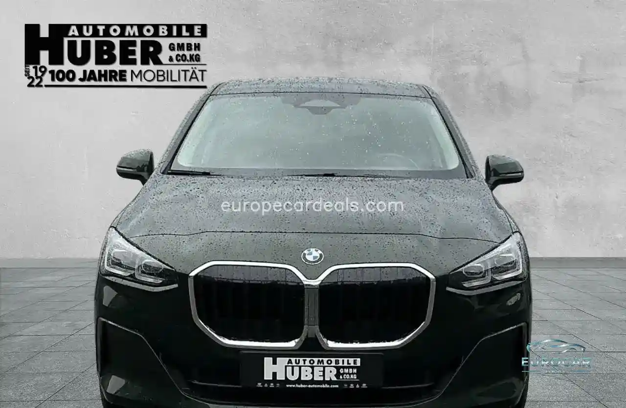 BMW 218