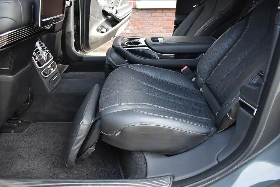 Mercedes-Benz S 500
