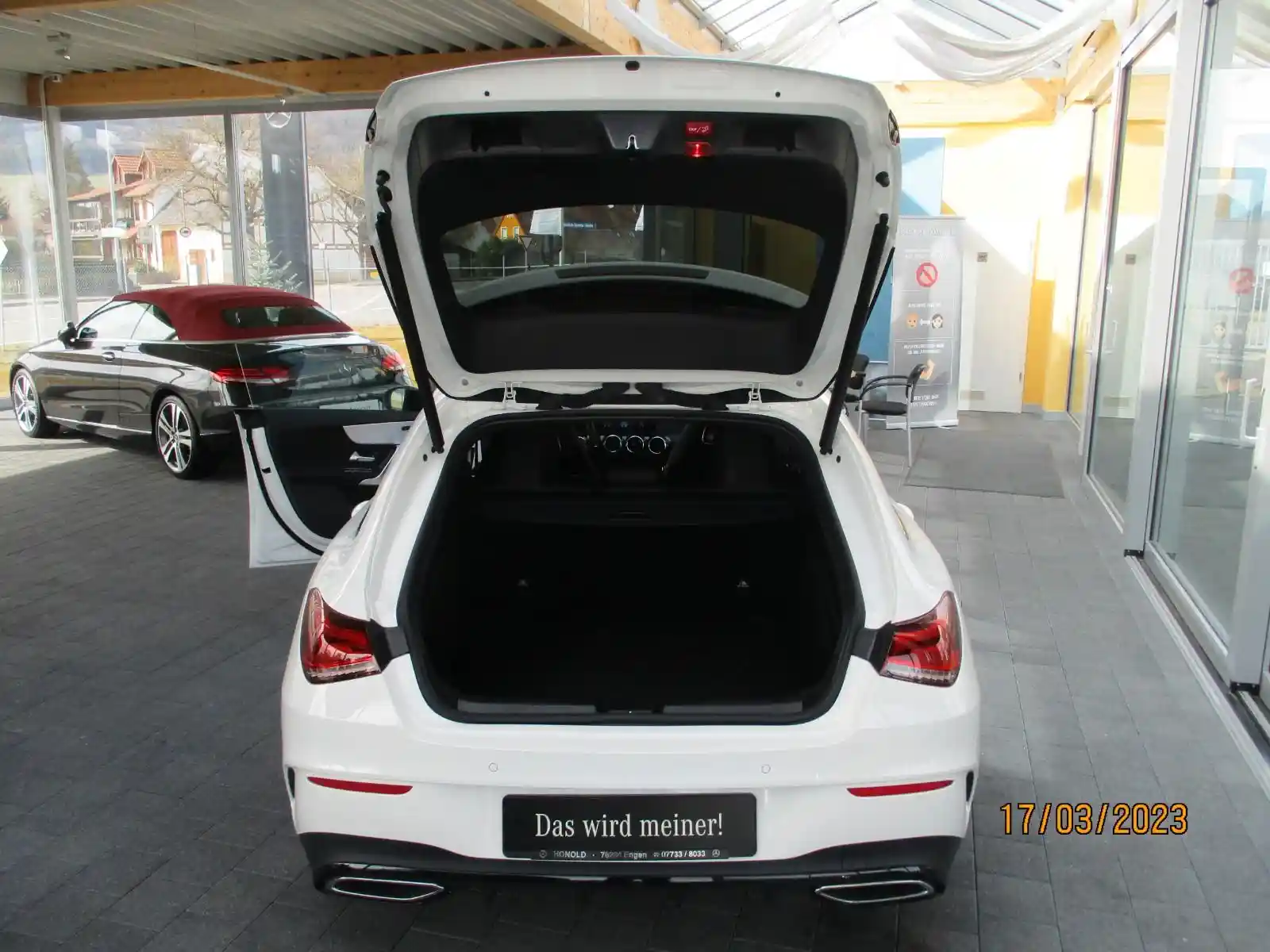 Mercedes-Benz CLA 200