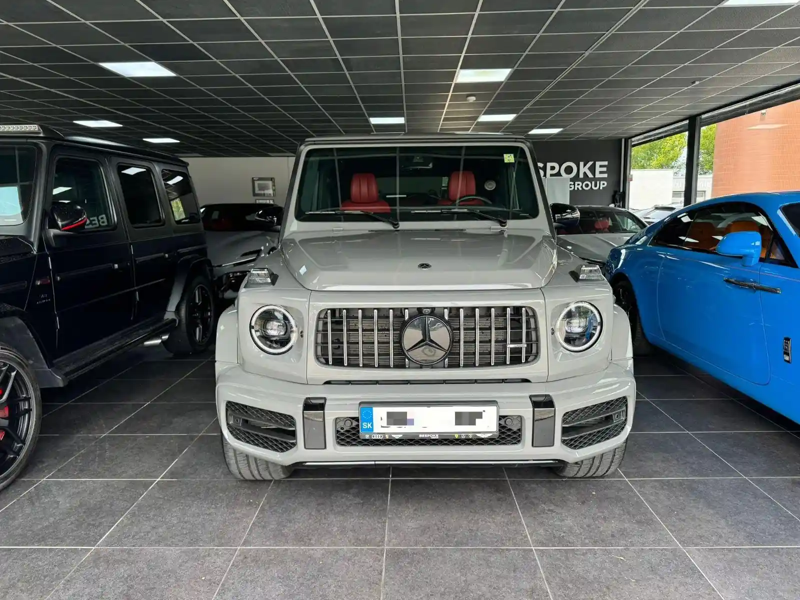 Mercedes-Benz G 500