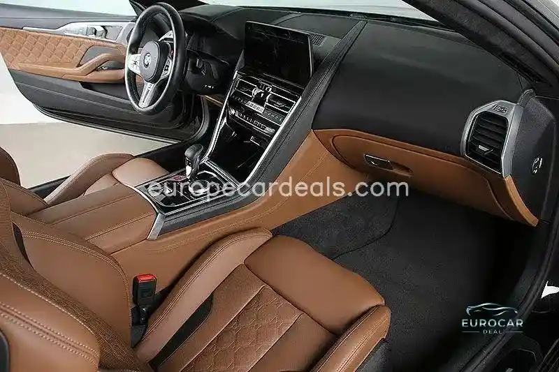 BMW M8