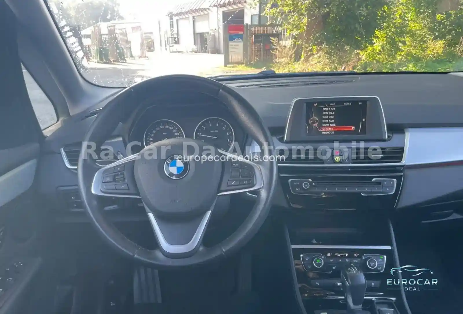 BMW 220