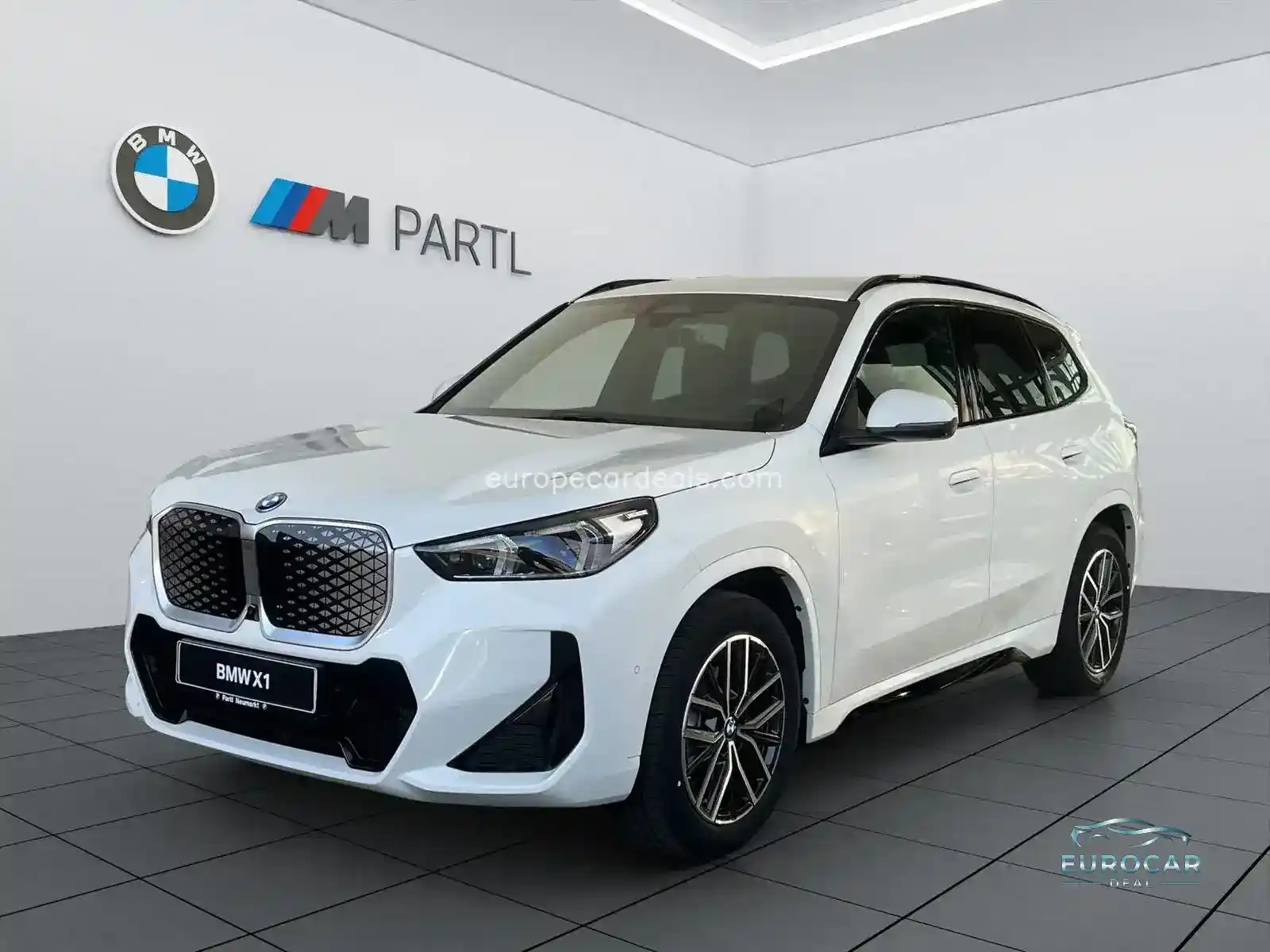 BMW iX1