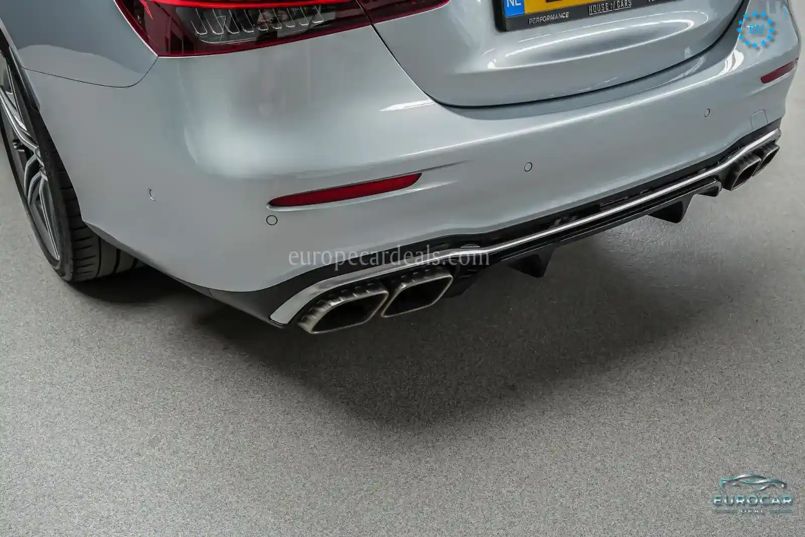 Mercedes-Benz E 63 AMG