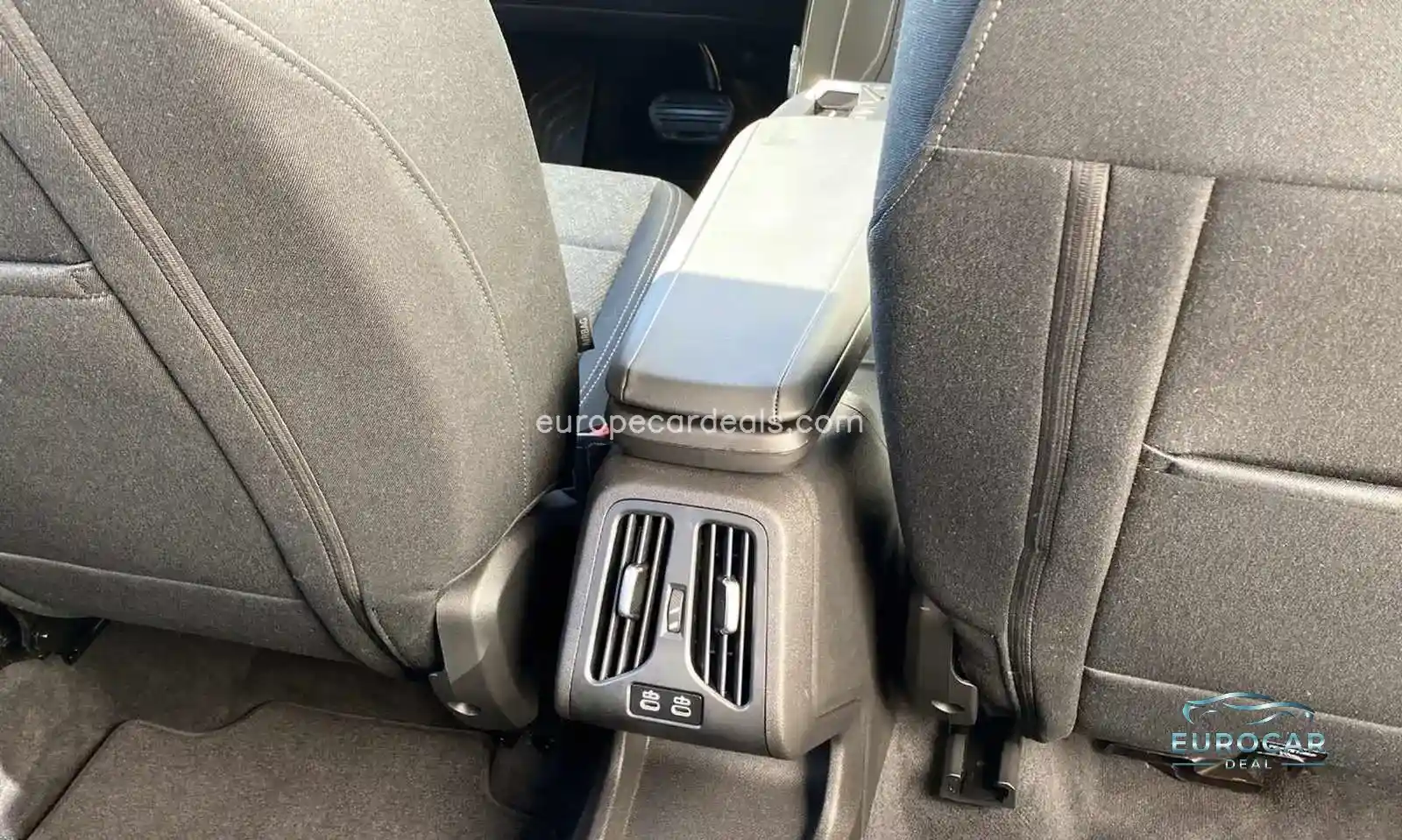 BMW 216