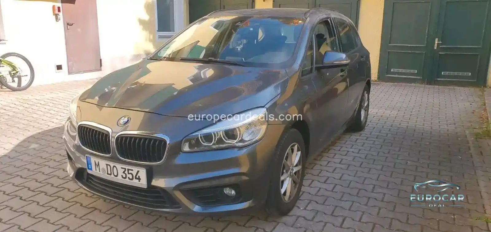 BMW 218