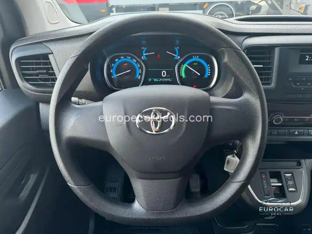 Toyota Proace (Verso)