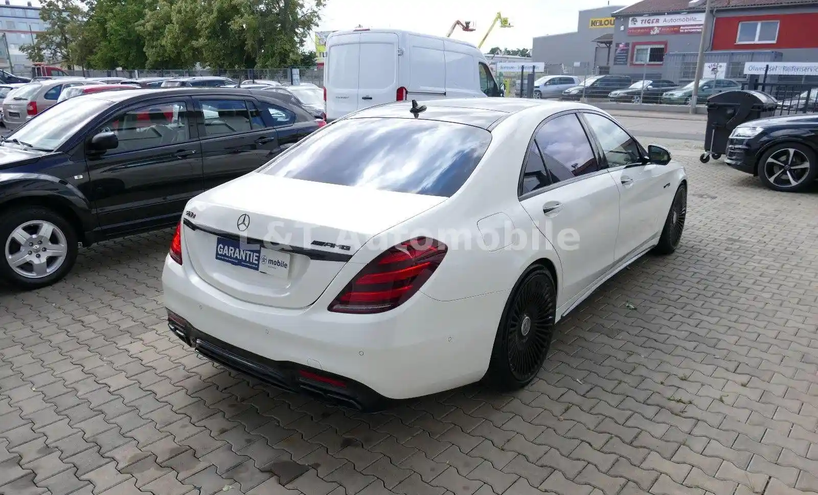 Mercedes-Benz S 63 AMG