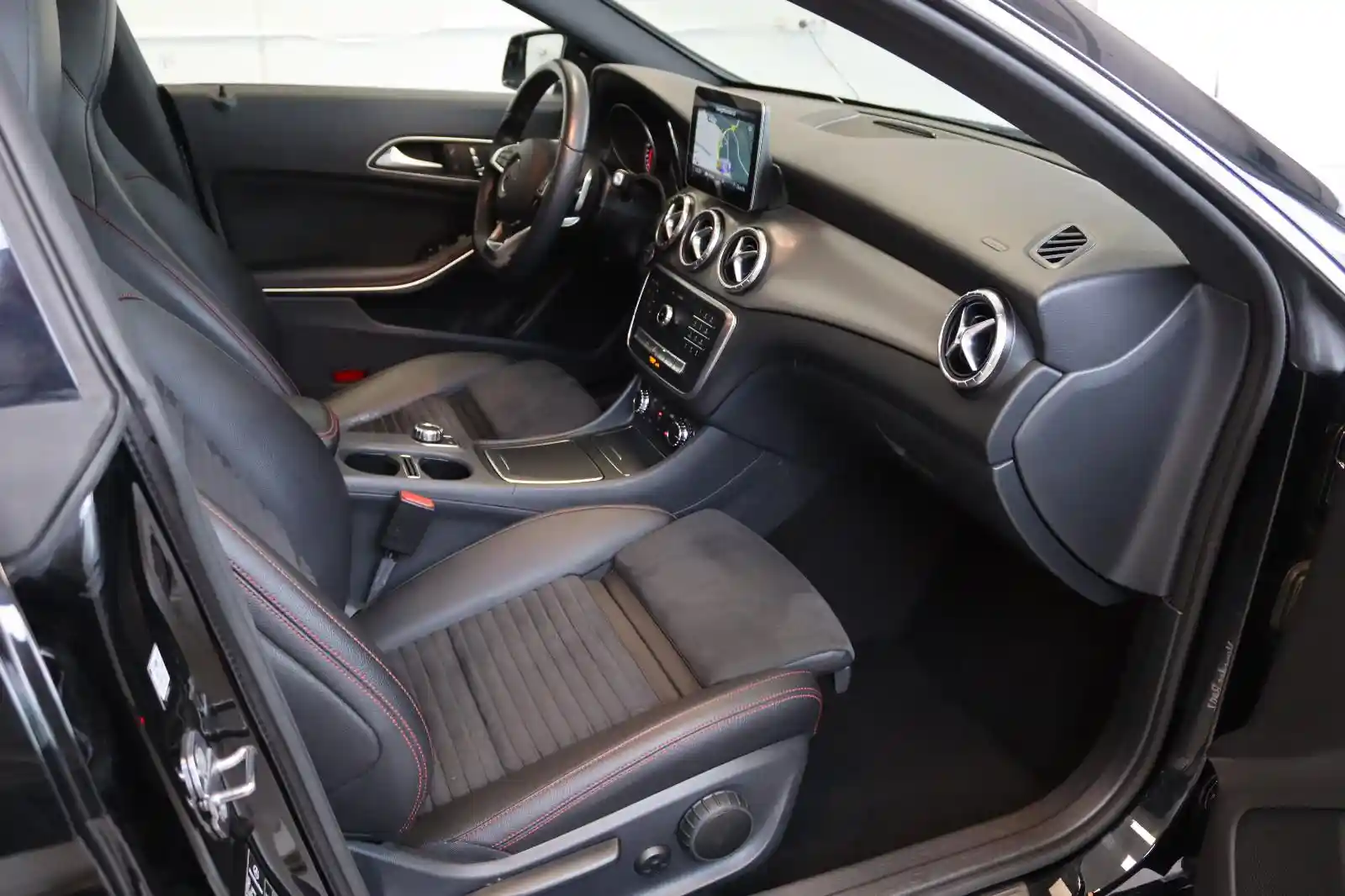 Mercedes-Benz CLA 200 Shooting Brake