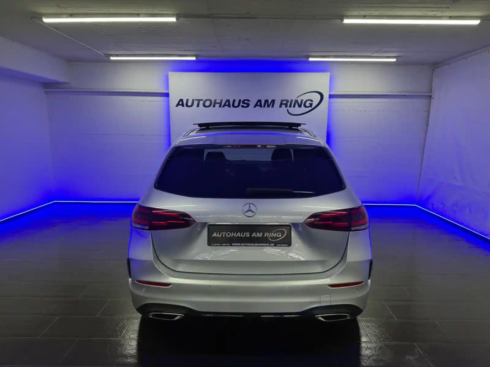 Mercedes-Benz B 200