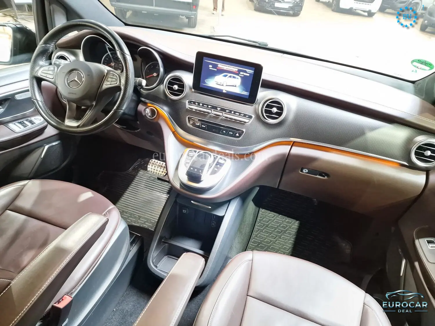 Mercedes-Benz V 220