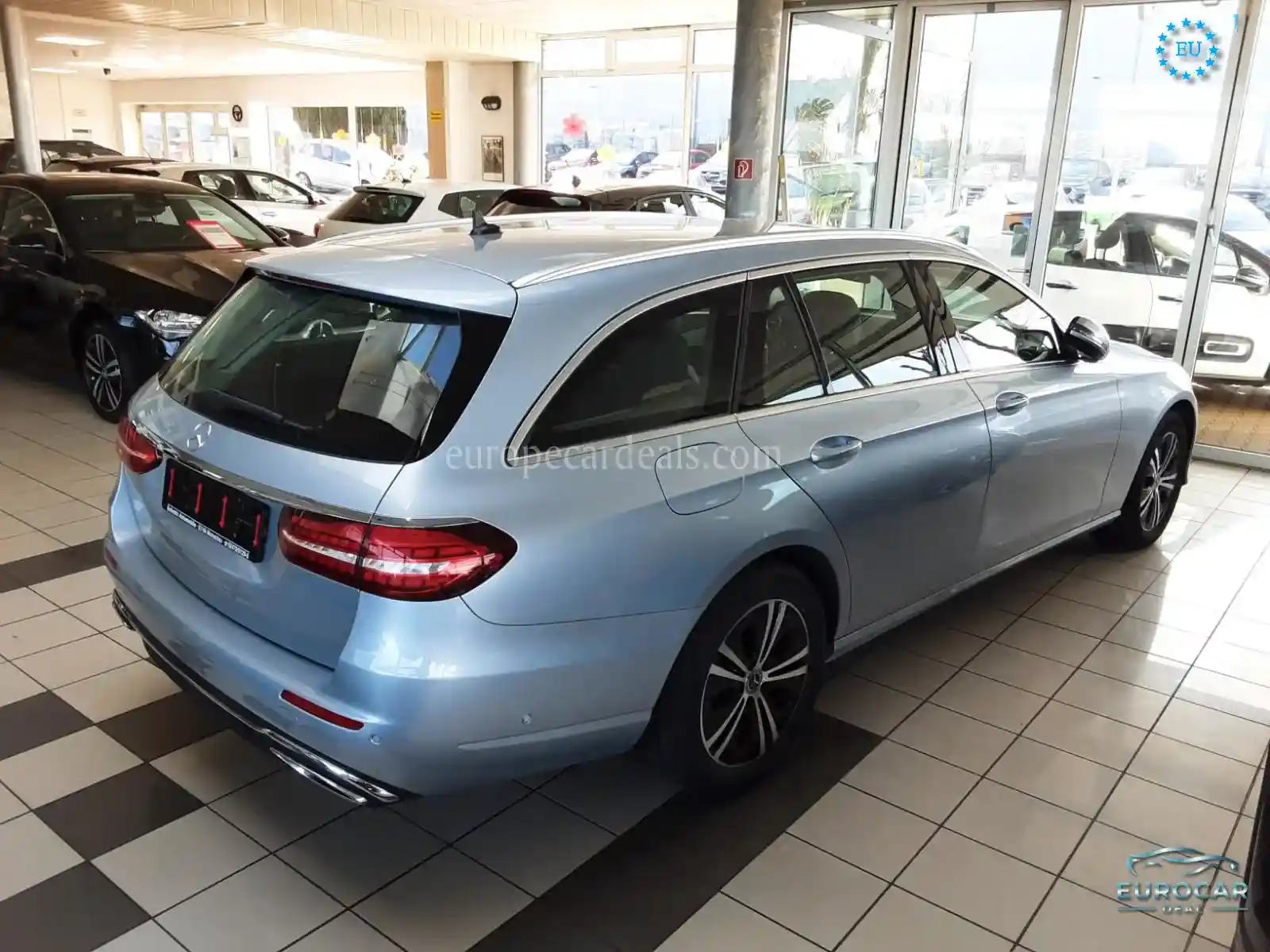 Mercedes-Benz E 220