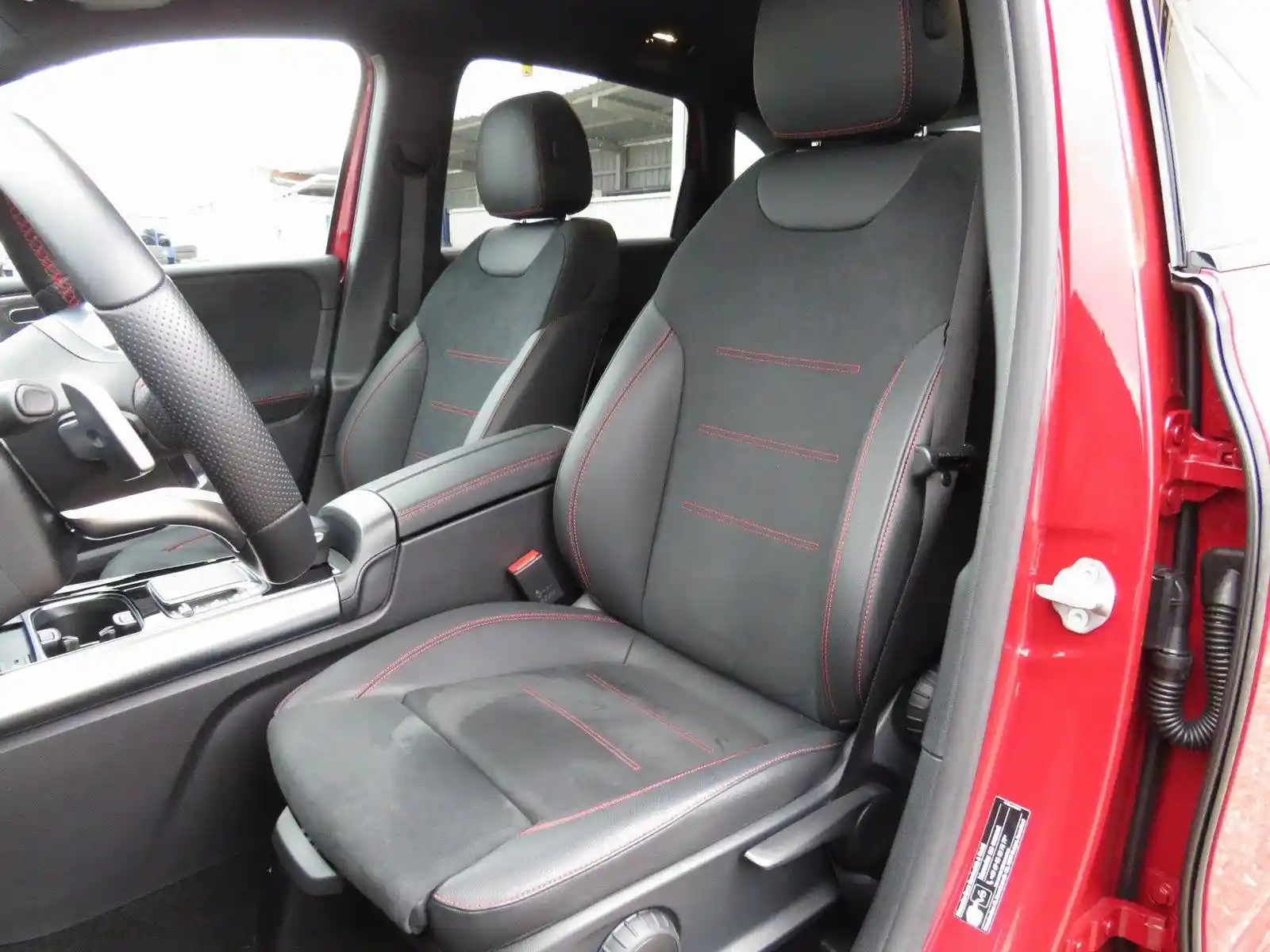 Mercedes-Benz B 250