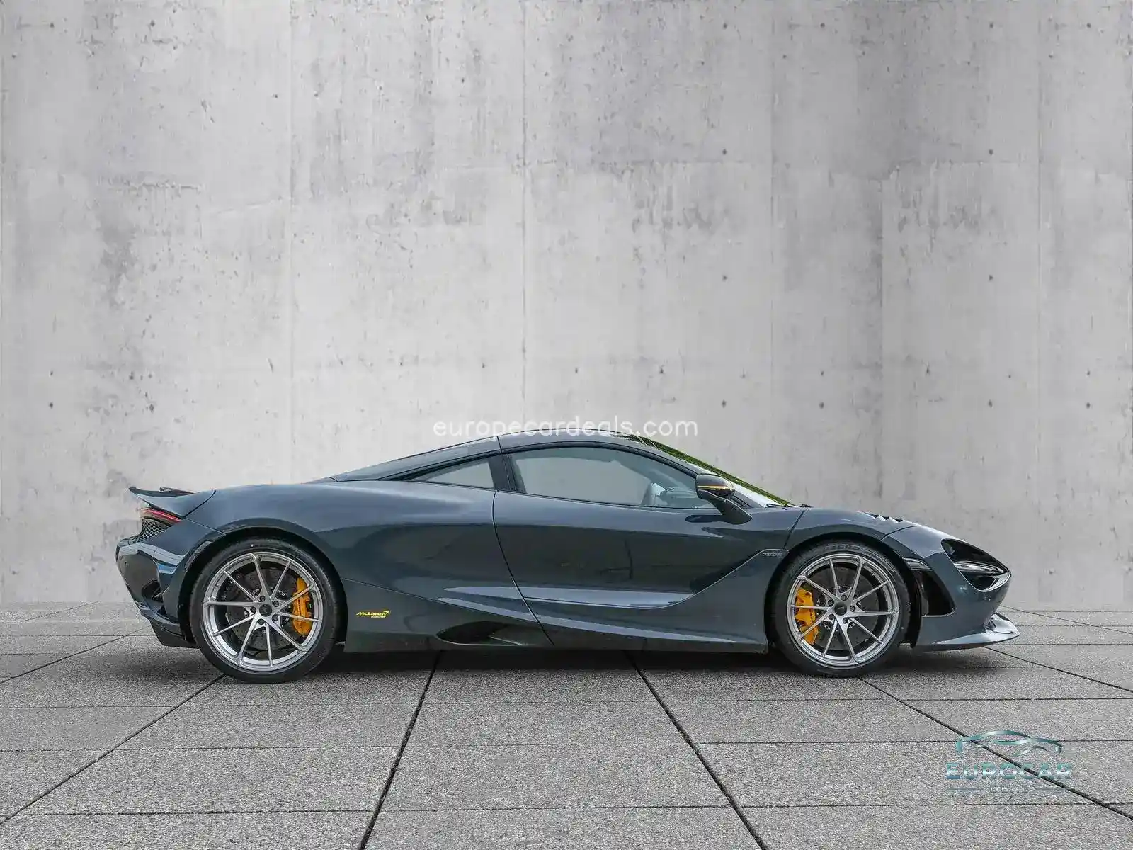 McLaren 750S