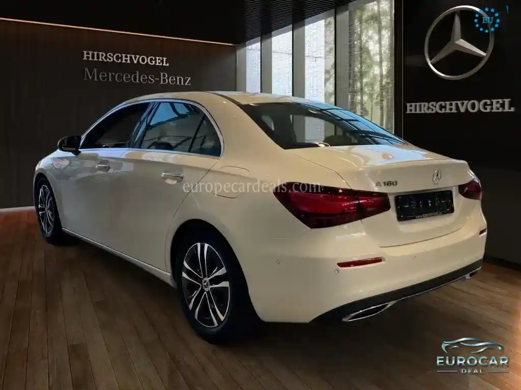 Mercedes-Benz A 180