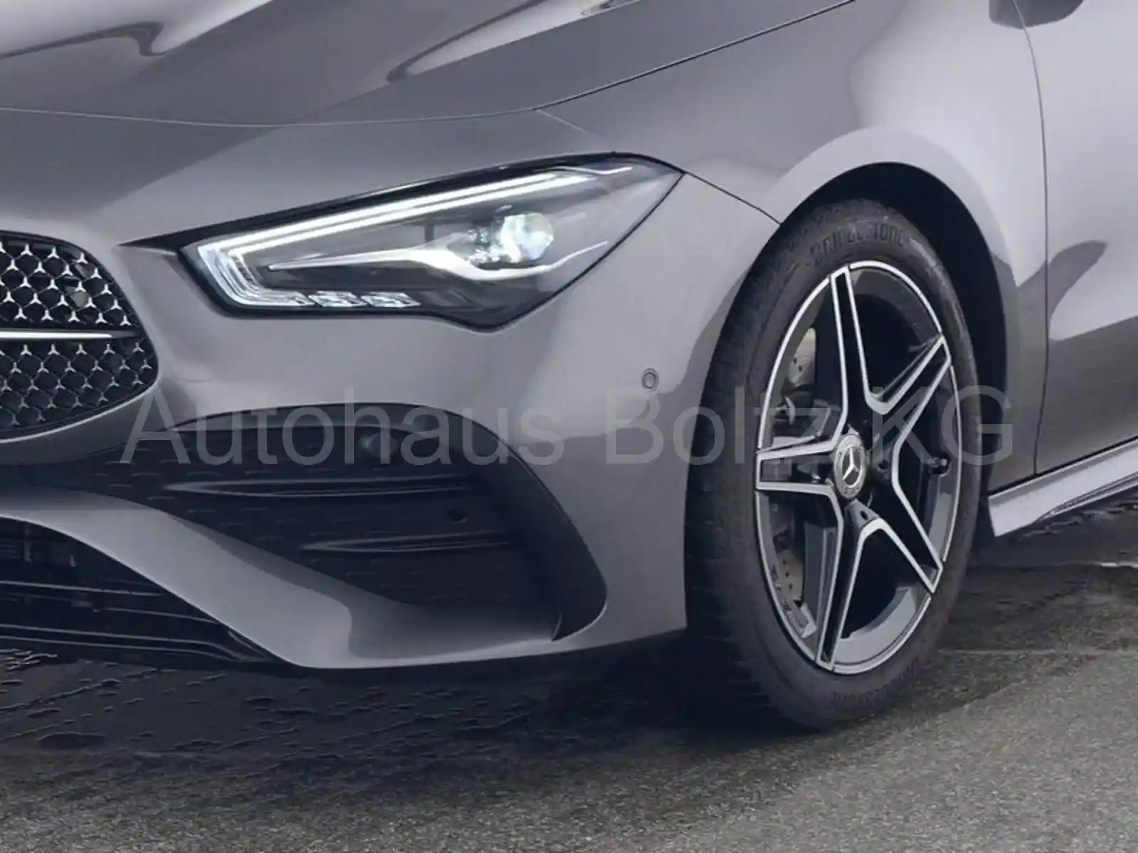 Mercedes-Benz CLA 200
