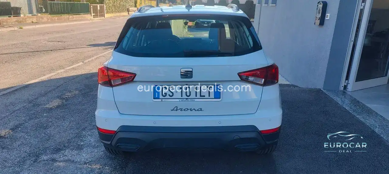 Seat Arona