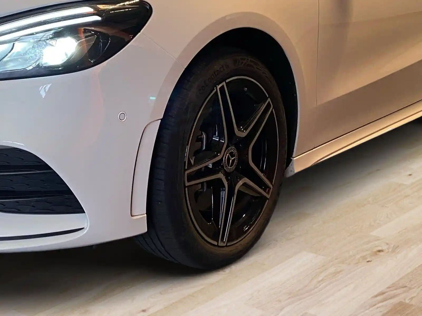 Mercedes-Benz B 250