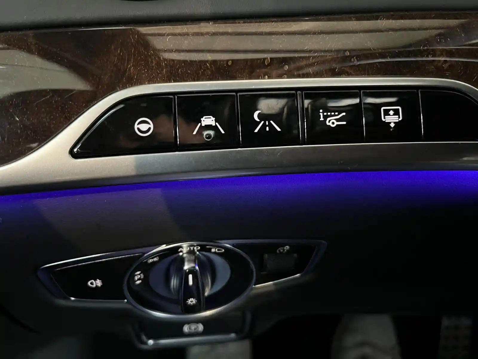 Mercedes-Benz S 560