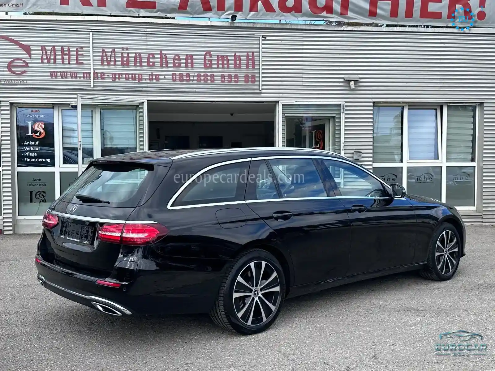 Mercedes-Benz E 300