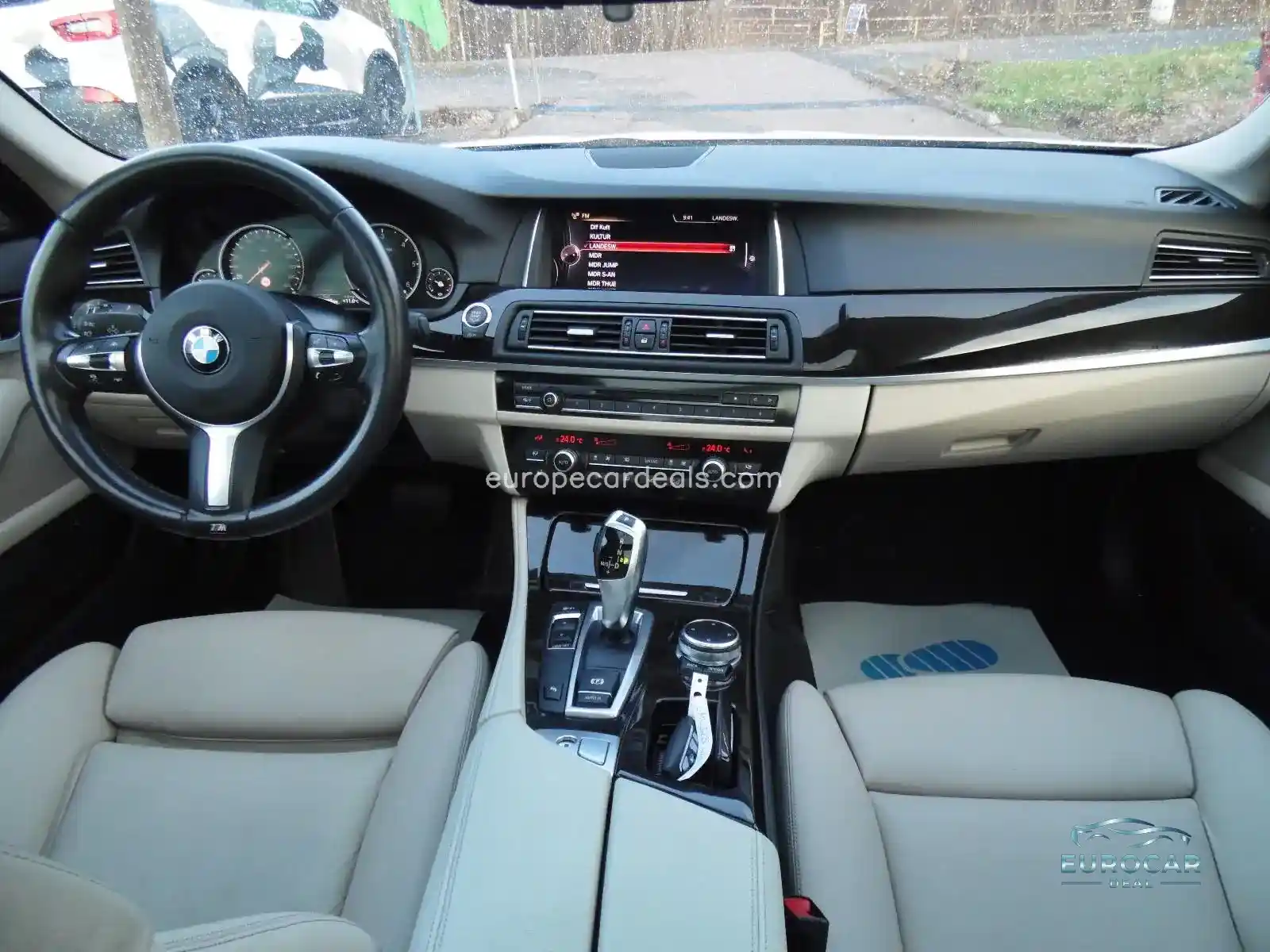 BMW 525