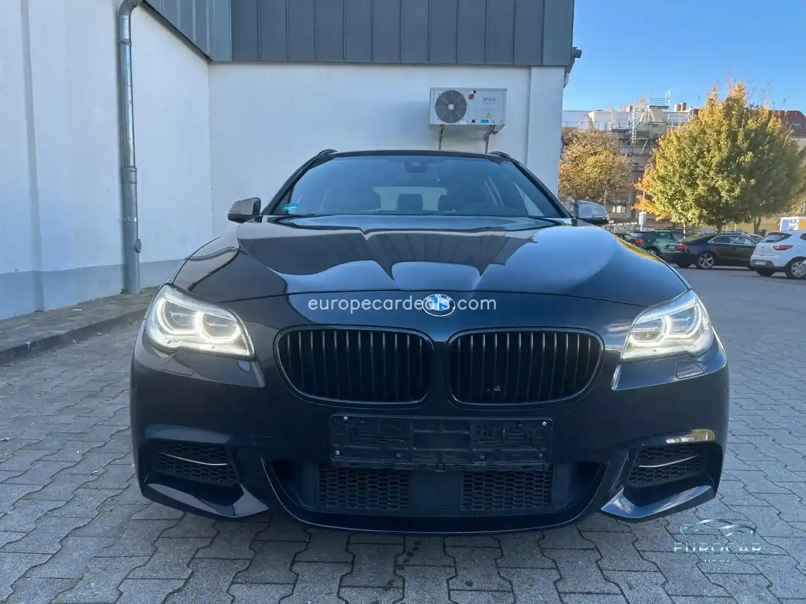 BMW M550