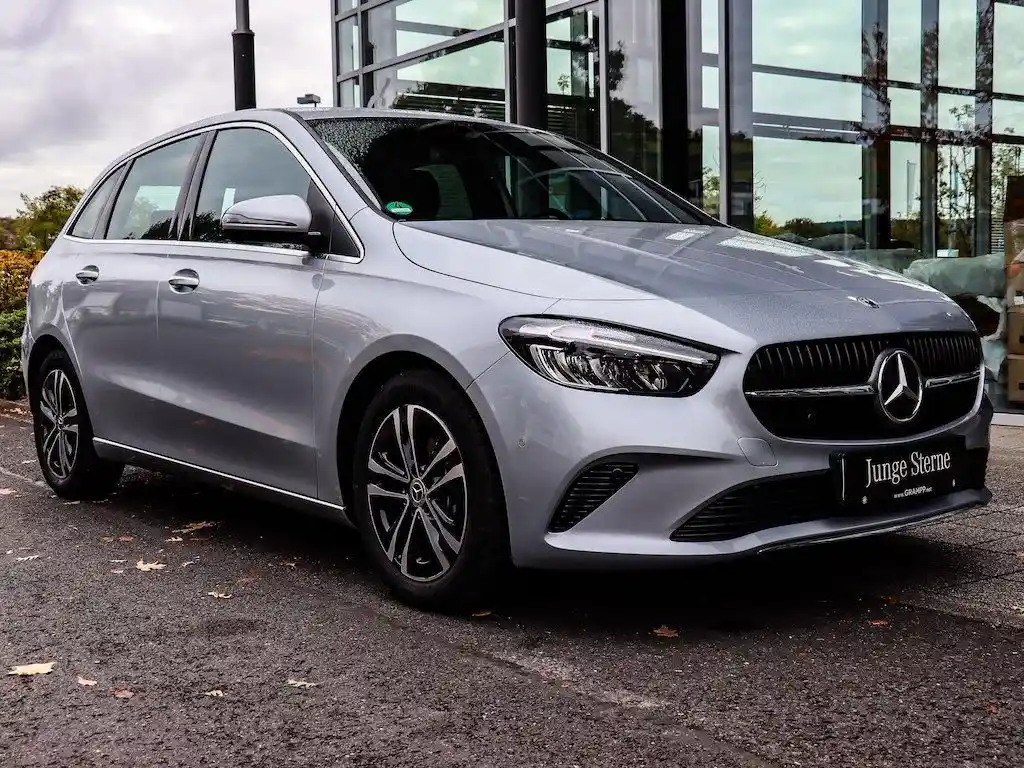 Mercedes-Benz B 200