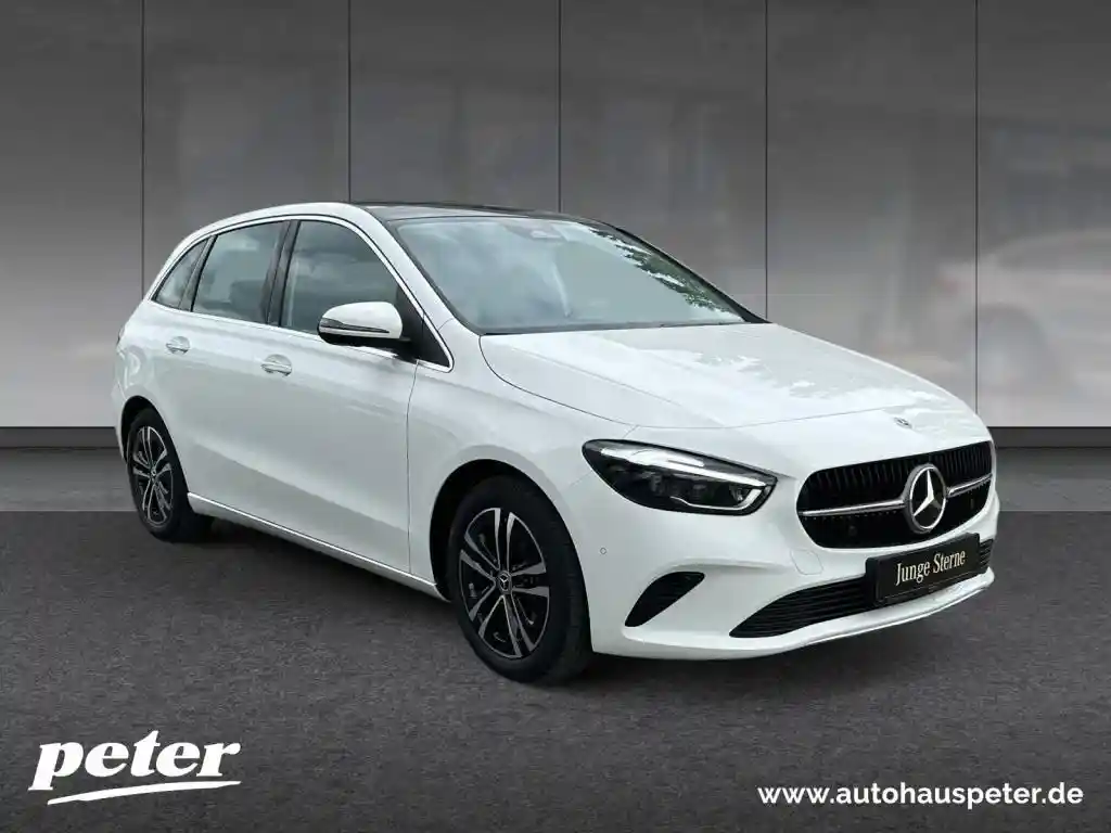 Mercedes-Benz B 180